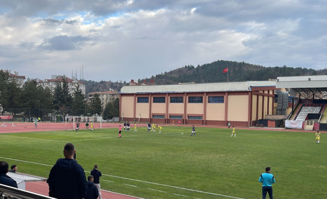 ÇANKIRI SPOR LİDERİ KOLTUĞUNDAN ETTİ