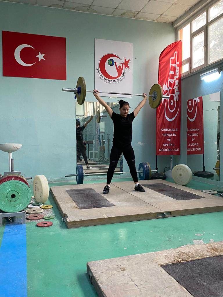 KIRIKKALE DE ÇEŞİTLİ SPOR DALLARINDA Kİ MÜSABAKALAR SONA ERDİ. 