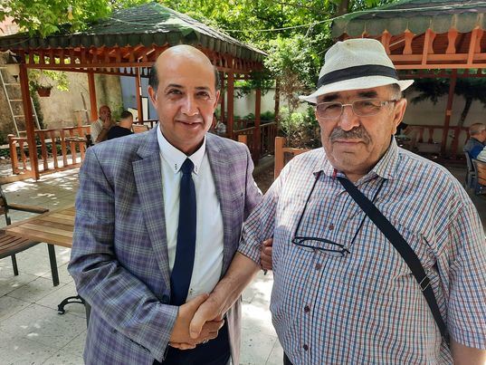 ELEŞTİRİLECEK YÖNÜ YOK AMA ELEŞTİRİYE AÇIK.