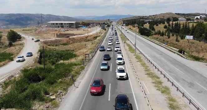 BAYRAMDA ÖZEL OTOYOL ÇİLESİ