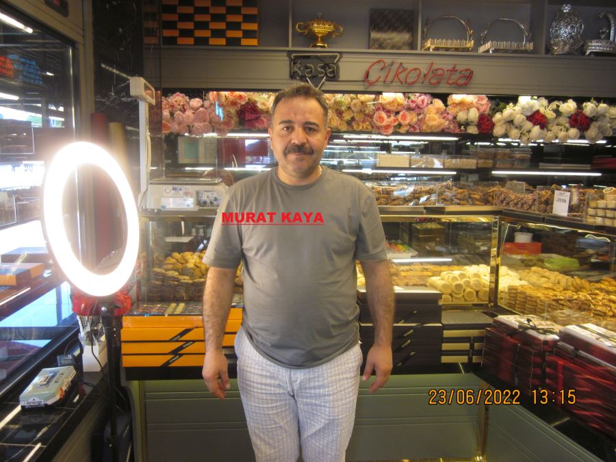 BAYRAM YAKLAŞTI ÇİKOLATA ARAYAN ÇOKLAŞTI.