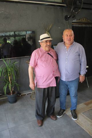 HERKES BENİM GİBİ MÜCADELE VERSEYDİ BU HÜKUMET ÇOKTAN GİDERDİ.