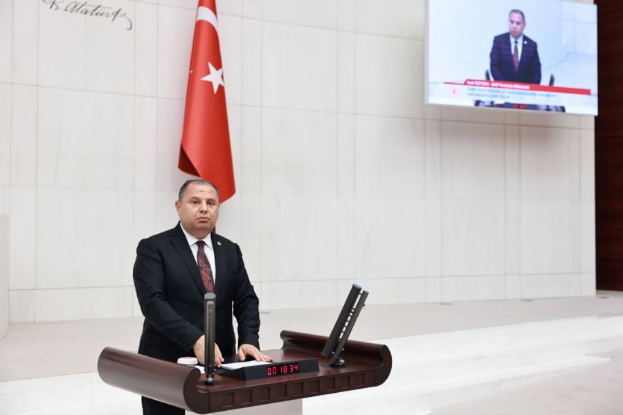 HER NE KADAR GAZETECİ OLSAK TA BİZİM GÖREVİMİZ İSPİYONCULUK. SEVGİLİ OKURLAR.