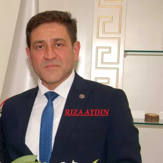 YENİ MİLLİ EĞİTİM MÜDÜRÜNE BAŞARILAR DİLİYORUM YENİ GÖREVİ HAYIRLI OLSUN.
