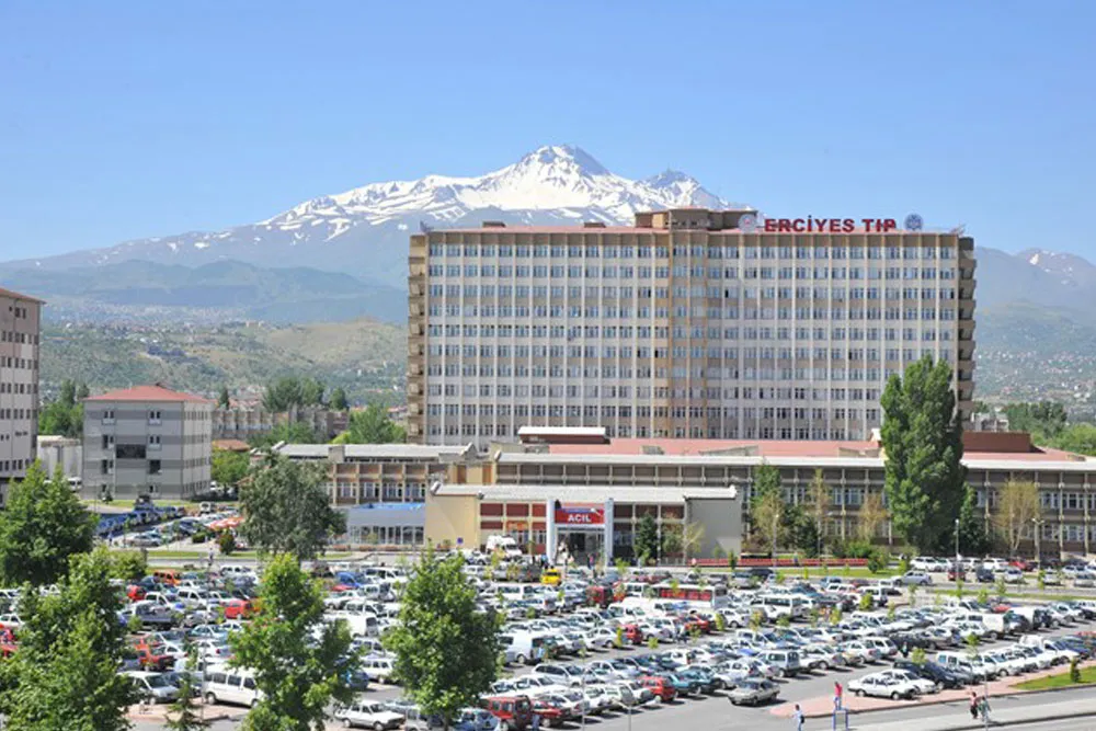 HER ŞEYDE KÜÇÜLME OLABİLİR AMA SAĞLIKTA NASIL OLACAK BU KÜÇÜLME? SAYIN SAĞLIK BAKANI