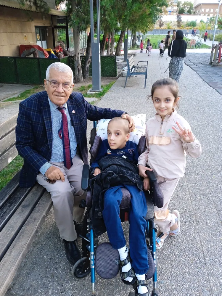 KIRIKKALENİN İLERİ GELEN GAZETECİLERİNDEN ADALETİN TERAZİSİ.