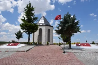 BURAM BURAM TARİH KOKAN SELÇUKLU TORUNU KIRIKKALE.
