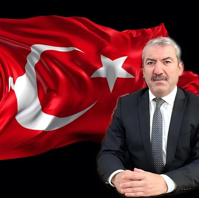      UĞUR BEY MAKAMIN BÜYÜK AMA BANA GÖRE SEN KÜÇÜKSÜN.