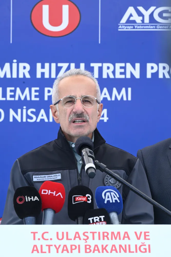 AKP İKTİDARININ EN VERİMLİ BAKANI URALOĞLU.