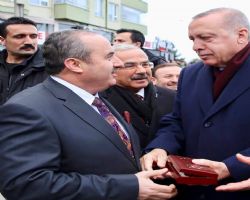 ÜMİT ÖZER  HİZMETTE HODRİ MEYDAN DEDİ.