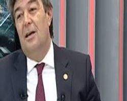 ATAŞ ATAŞ GİBİ LAF ETTİ YAZIKLAR OLSUN SİZLERE VE SİZİN GİBİLERE DEDİ!