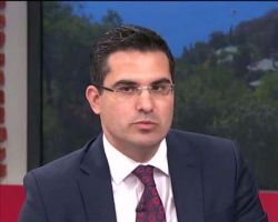 BAKAR MISINIZ SEVGİLİ OKURLARIM KOMUTANIN DÜŞÜNCELERİNE.