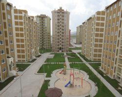 Yalan olmazda hile girmezse Emekliye 300 TL taksitle ev verecekler imiş