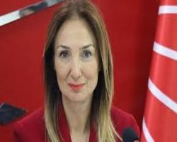 TÜRK İSLAM ALEMİNİN KURBAN BAYRAMINI EN HİSSİ SAMİMİYETİMLE KUTLUYORUM.