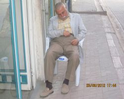 GÜNEŞ YÜZÜNÜ GÖSTERDİ YA İŞ YOK ESNAFIN UYKUSU VAR.