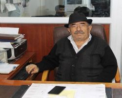 ÇOCUKLUĞUMDAN BERİ HAYALİMDİR BEN VALİ OLSAYDIM.