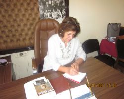 CHP'NİN KIRIKKALE KADIN KOLLARI BAŞKANI DÜŞÜM DEN İTİLDİM ARKAMDAN ÇEKİLDİM DEDİ