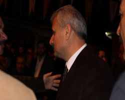 AHMET SUNGUR BAŞKANLINI PERÇİNLEDİ.
