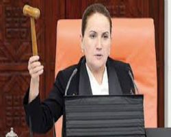 Akşener:Malatya da konuştu. Rabia işaretini artık sadece Bahçeli'nin mitinglerinde Görüyoruz.