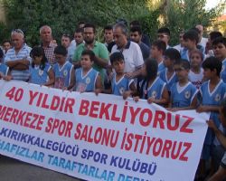 MERKEZE SPOR TESİS YAPILMASI İÇİN 40 YILDIR BEKLİYORUZ